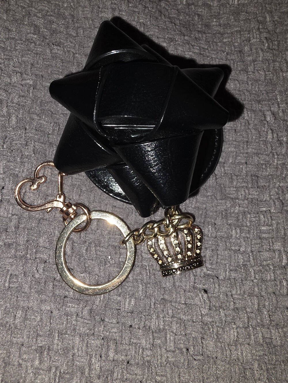 Juicy Couture Black Star Bow Keychain w/Gold Crown Charm $20 NEW